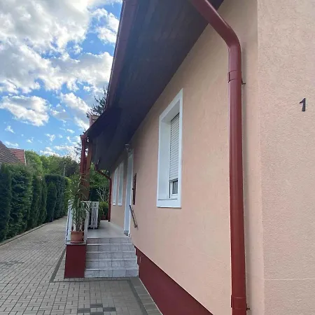 דירה In Heviz/balaton 39945 *